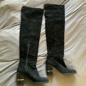 Over the knee boots black